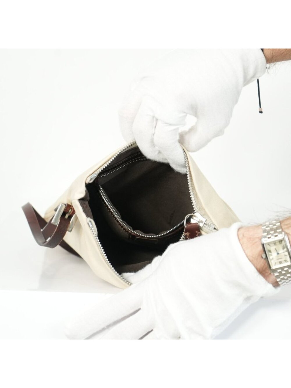 Fendi Beige Cloth Shoulder Bag - Picture 10 of 12